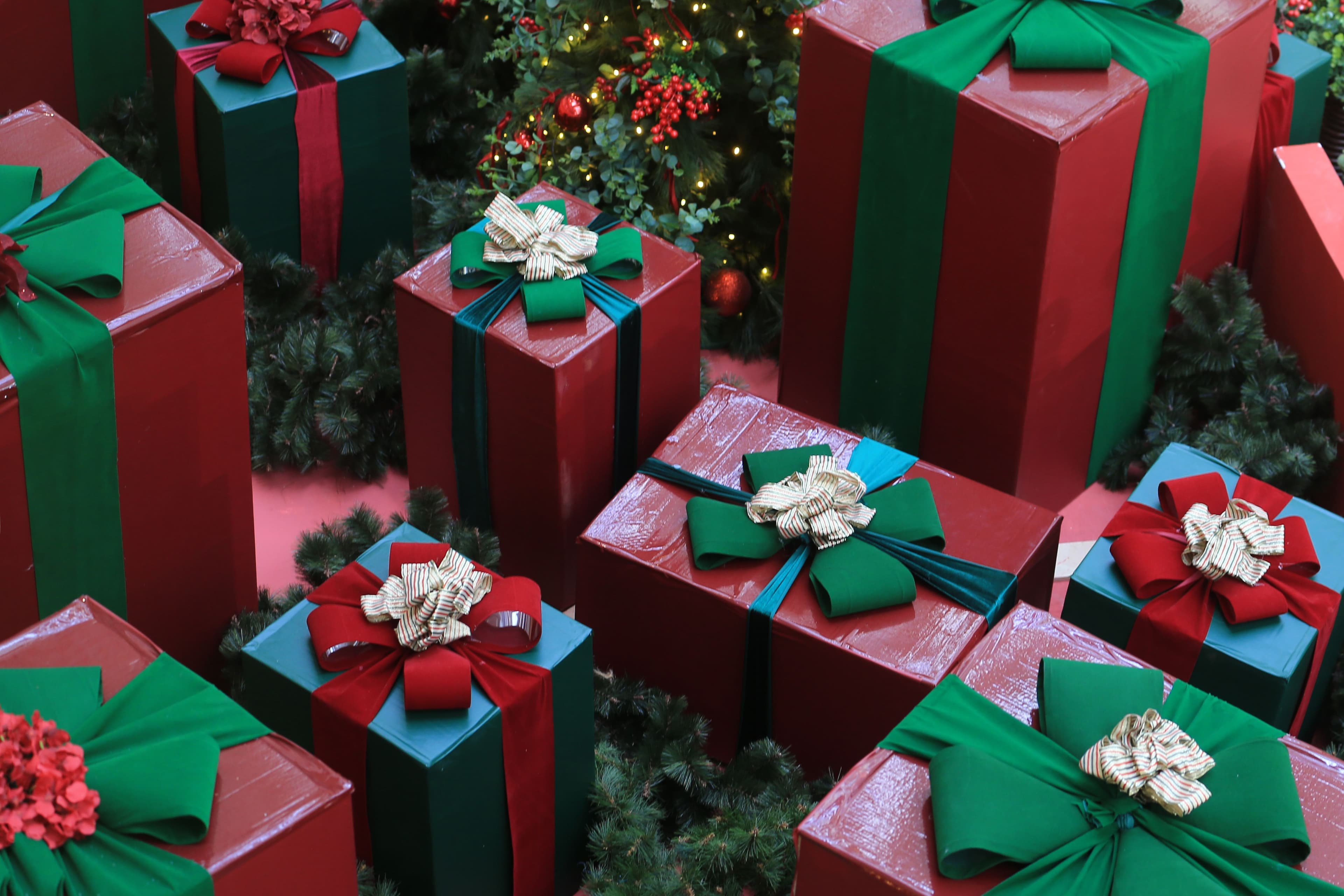 Red and green gift boxes